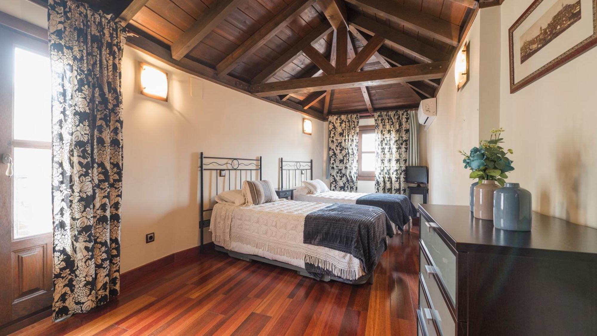 טולדו Apartamentos Las Teresitas Junto A La Catedral מראה חיצוני תמונה