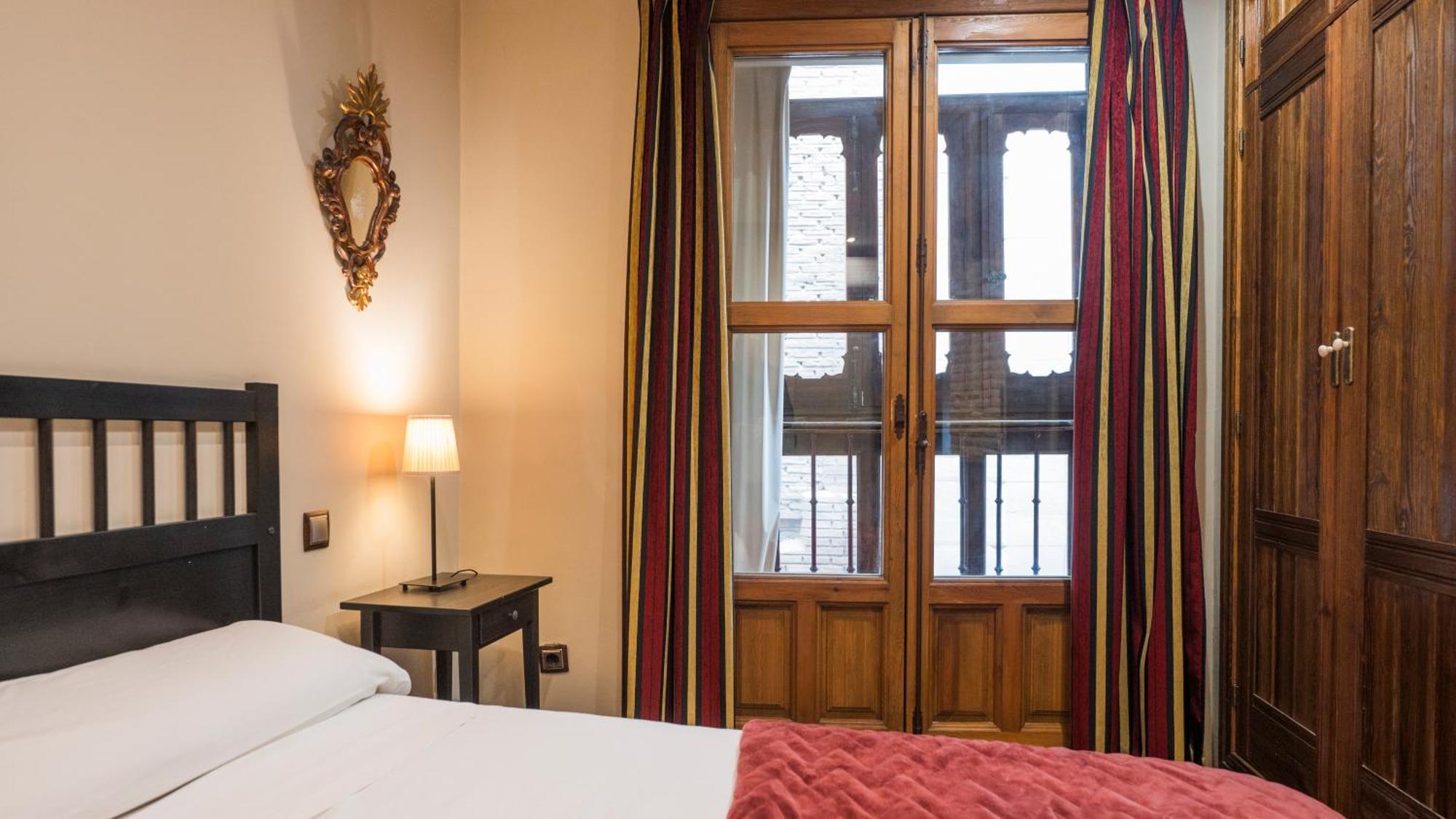 טולדו Apartamentos Las Teresitas Junto A La Catedral חדר תמונה