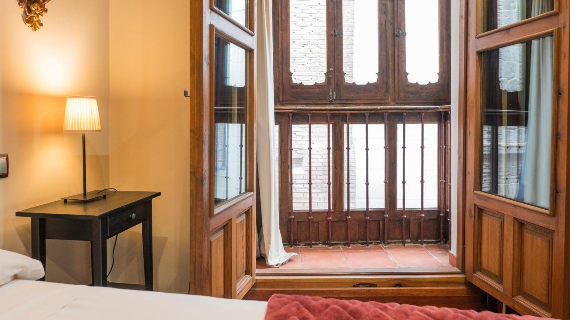 טולדו Apartamentos Las Teresitas Junto A La Catedral מראה חיצוני תמונה